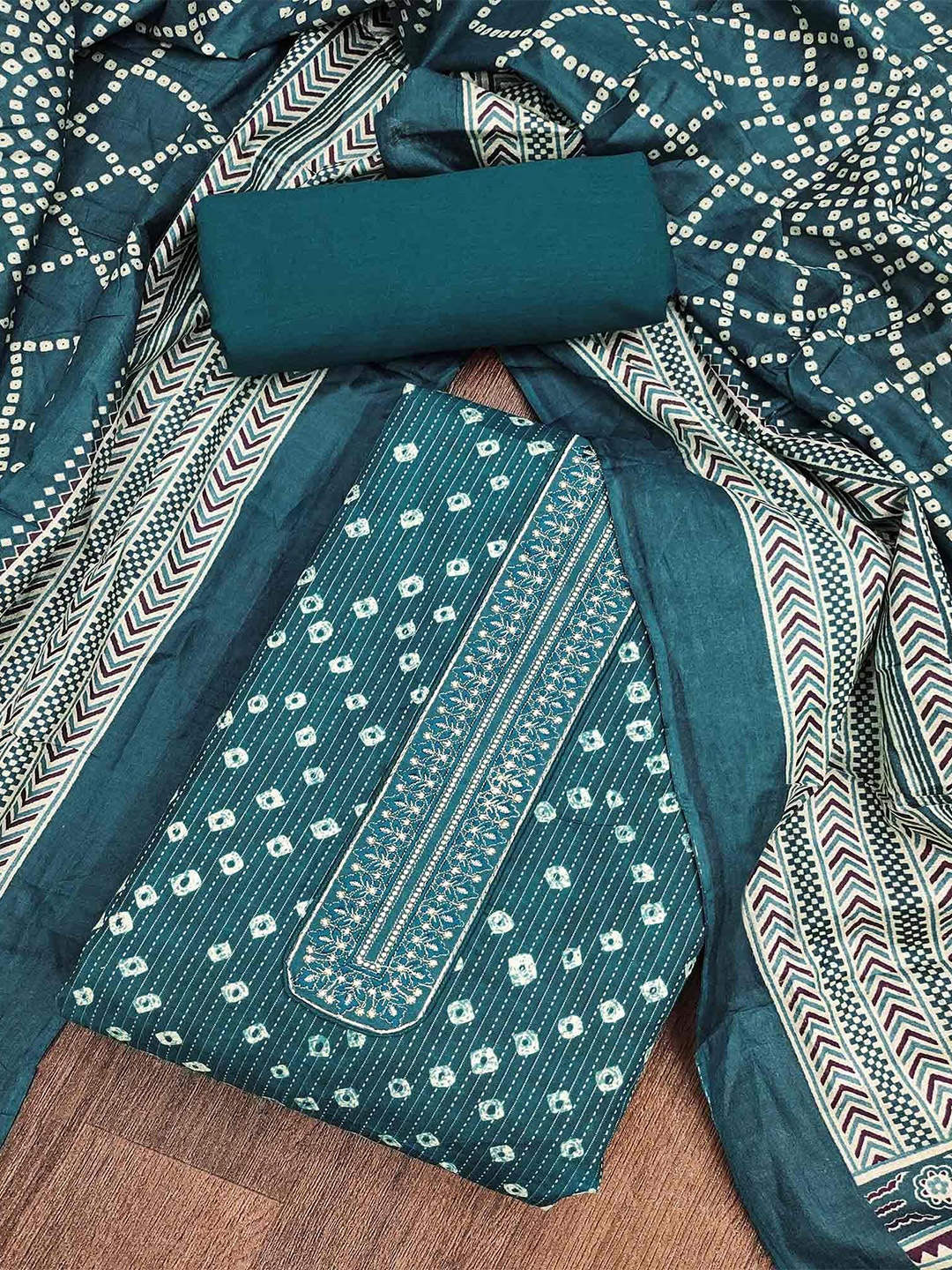 

Peachmode Printed Pure Cotton Unstitched Dress Material, Teal