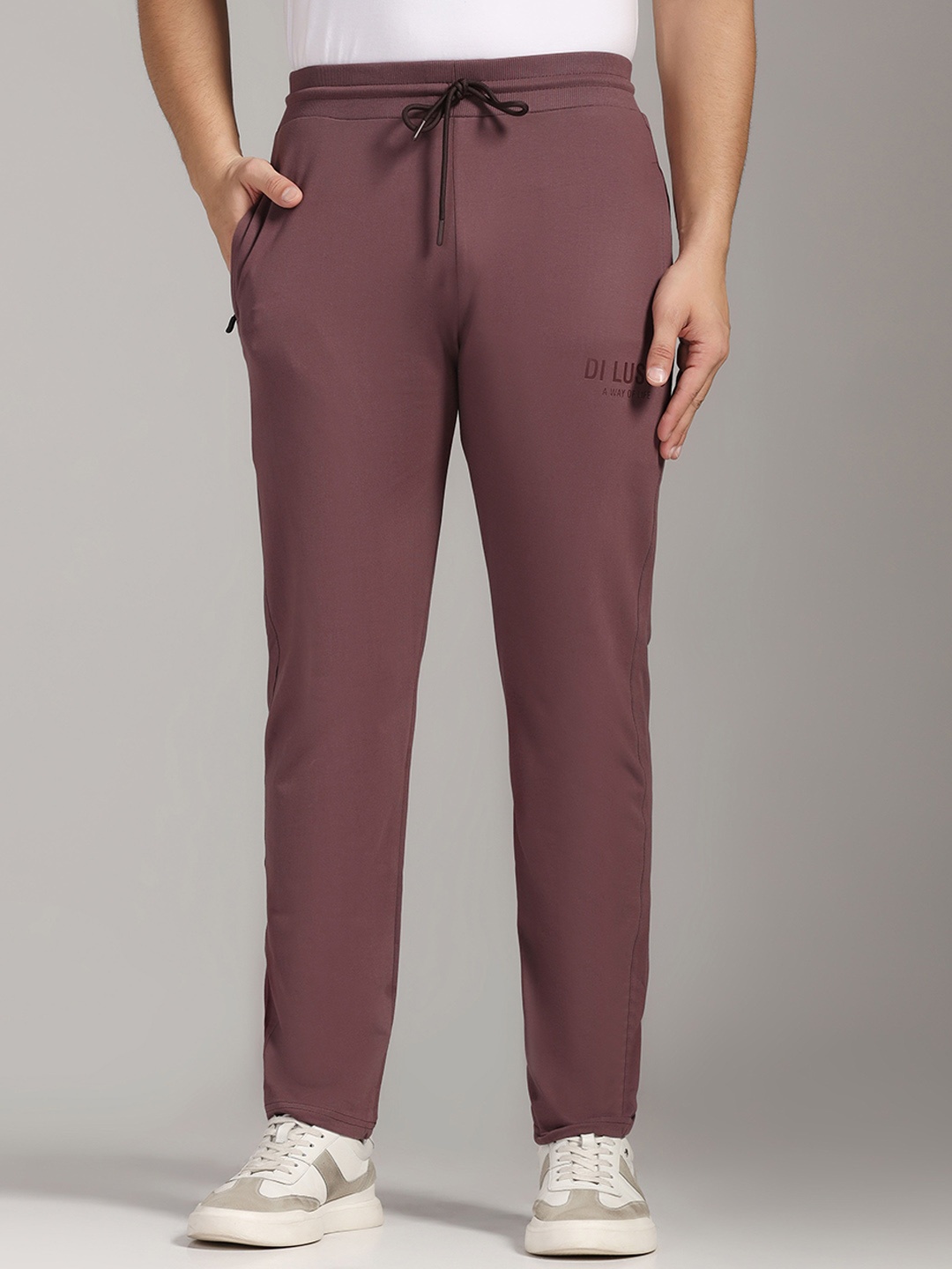 

DI LUSSO Men Relaxed Fit Mid-Rise Cotton Track Pants, Purple