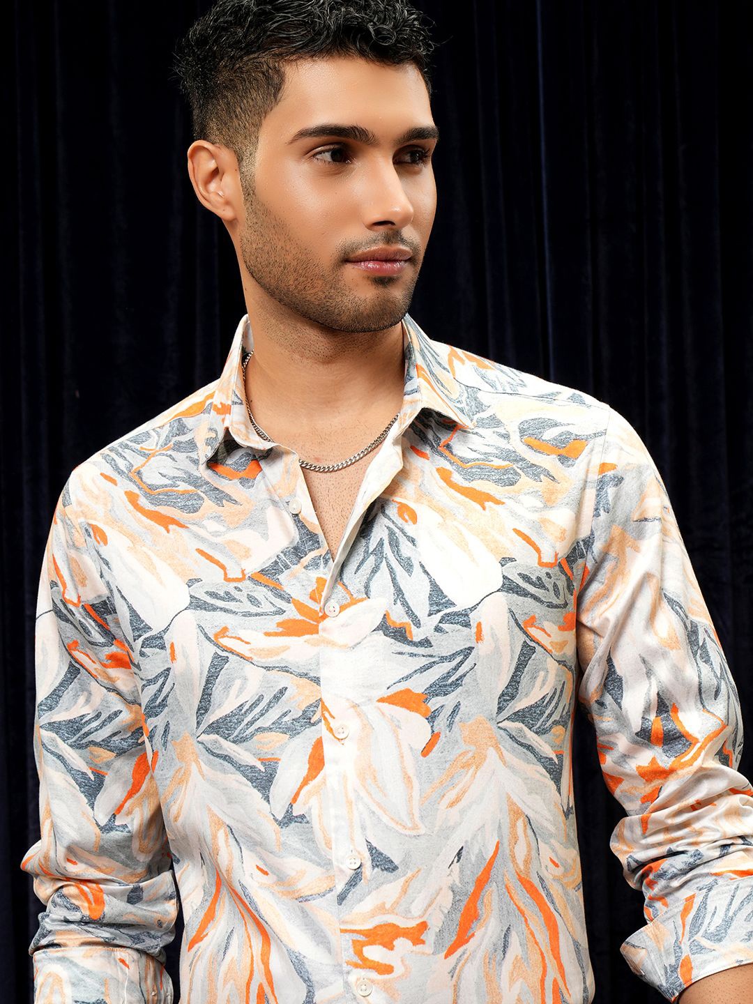 

LOCOMOTIVE Luxe Slim Fit Abstract Printed Cotton Casual Shirt, White
