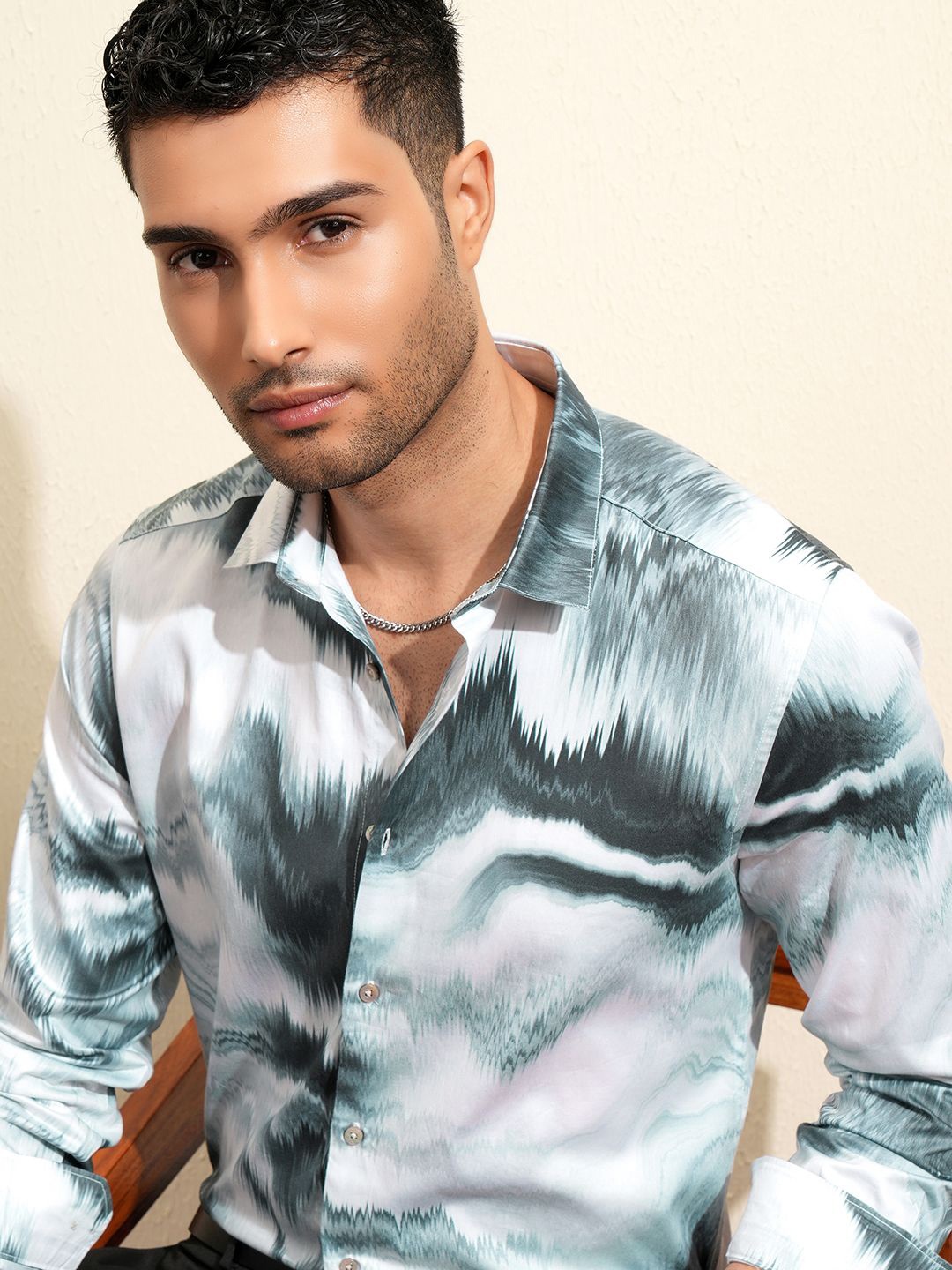 

LOCOMOTIVE Luxe Men Teal Satin Printed Occasion Shirt, White