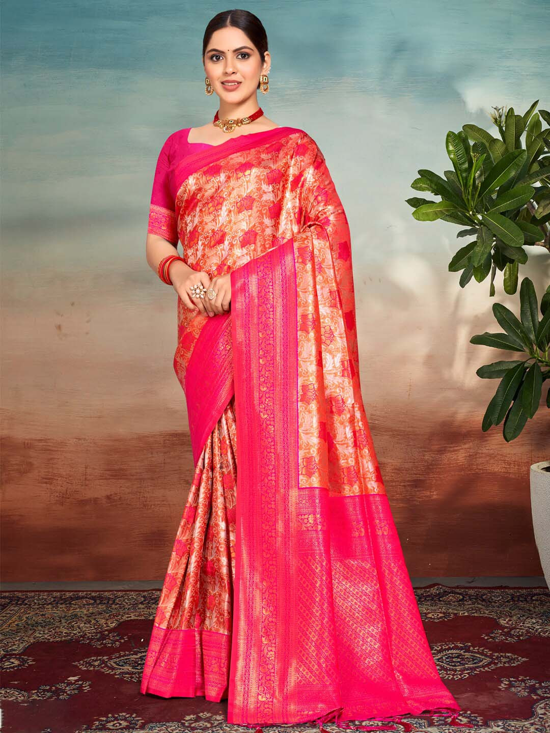 

SANGAM PRINTS Woven Design Zari Tussar Saree, Pink