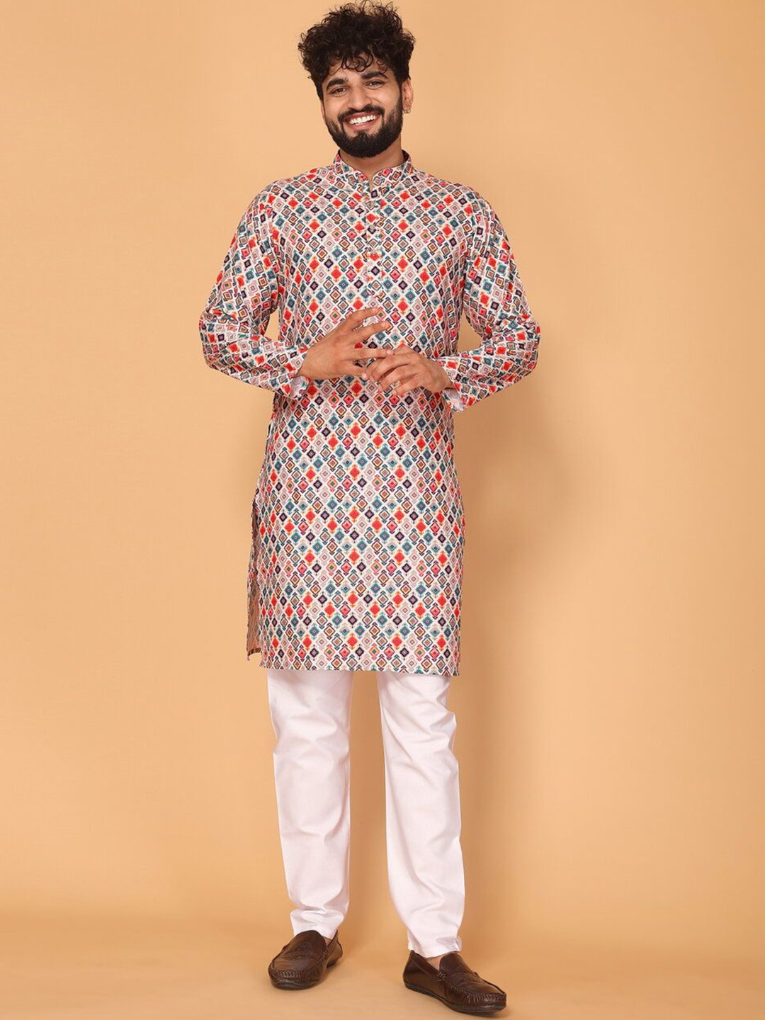 

Fashion FRICKS Men Ethnic Motifs Printed Regular Kurta with Pyjamas, Pink