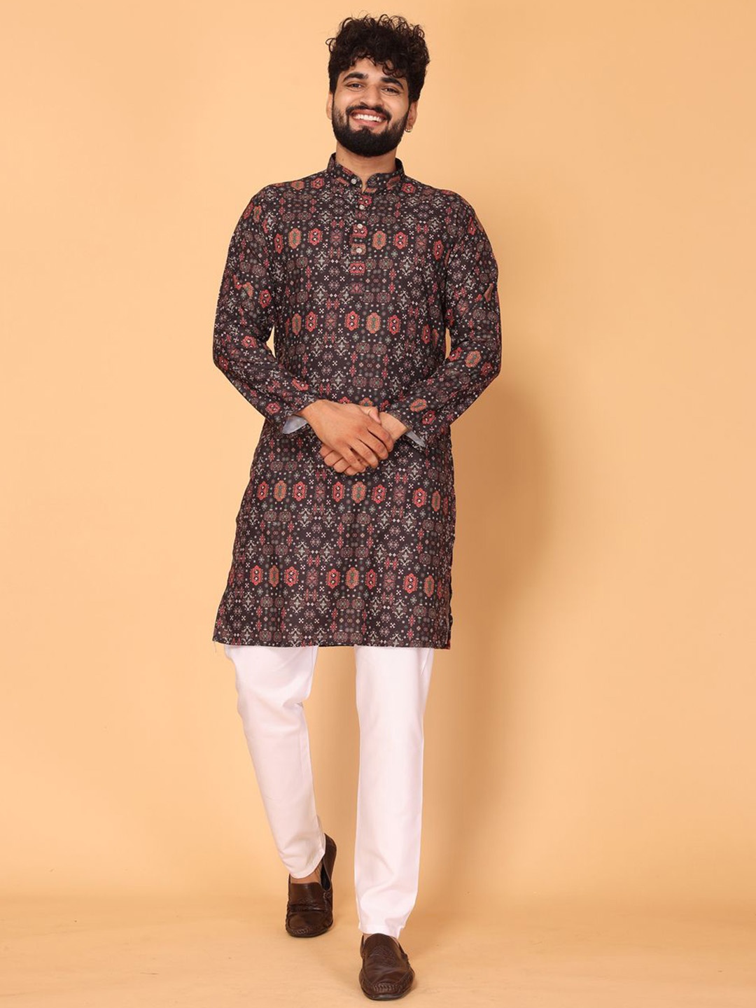 

Fashion FRICKS Men Ethnic Motifs Printed Regular Kurta with Pyjamas, Brown