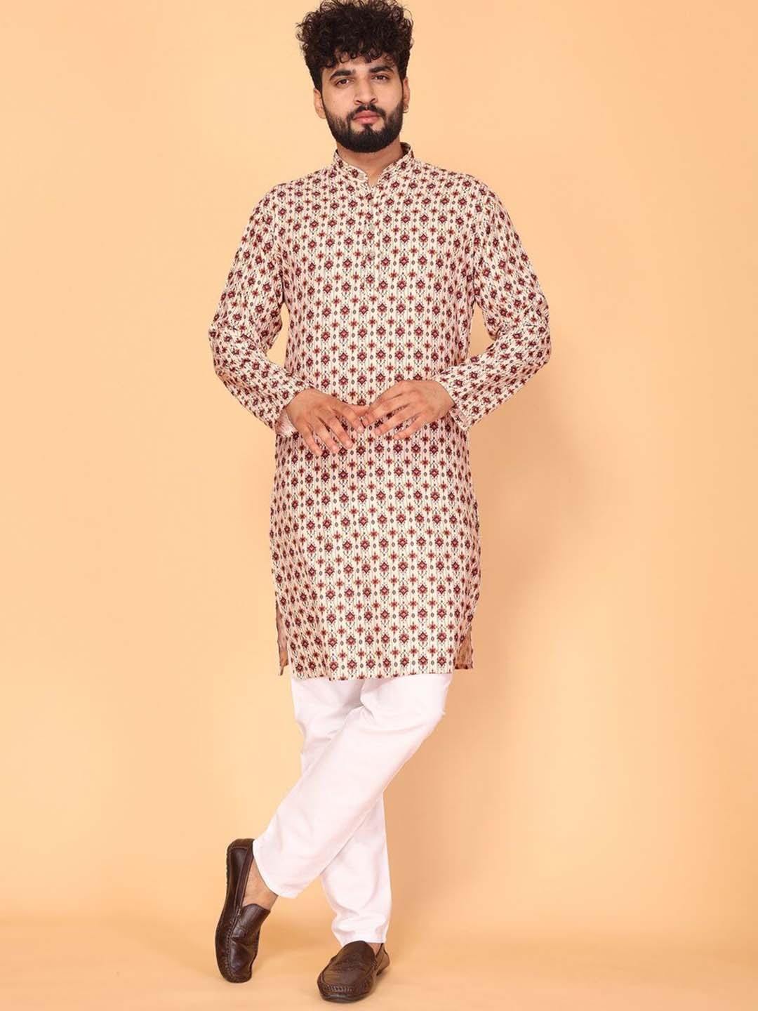 

Fashion FRICKS Men Printed Regular Kurta with Pyjamas, Red
