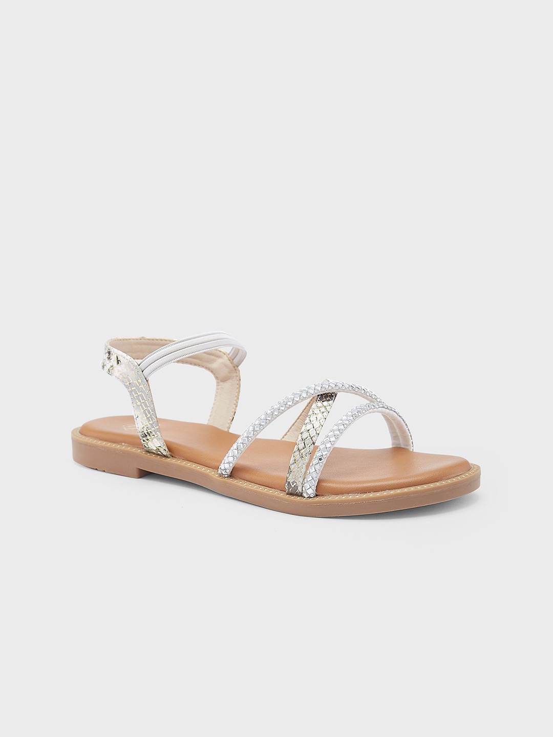

Sole To Soul Women Embellished Open Toe Flats, Silver