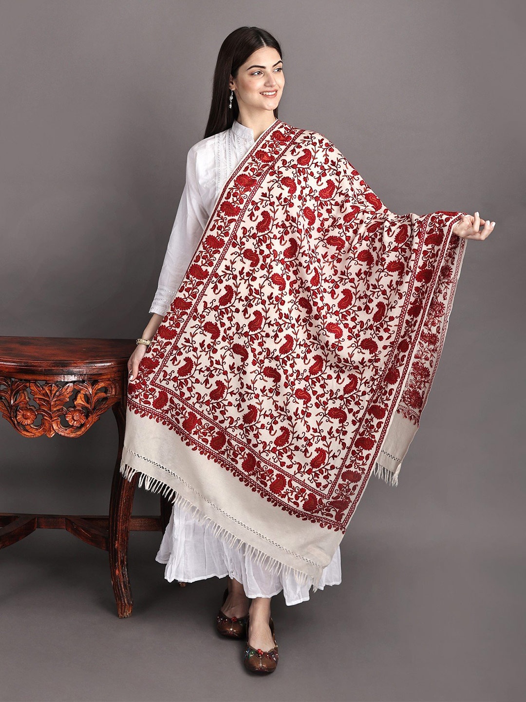 

Exotic India Snow White Aari-Embroidered Floral and Paisley Woolen Kashmiri Stole