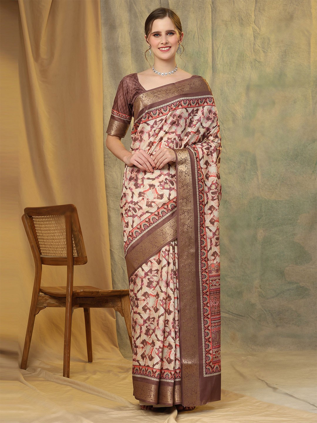 

PRATIBIMB Floral Pure Silk Saree, Purple