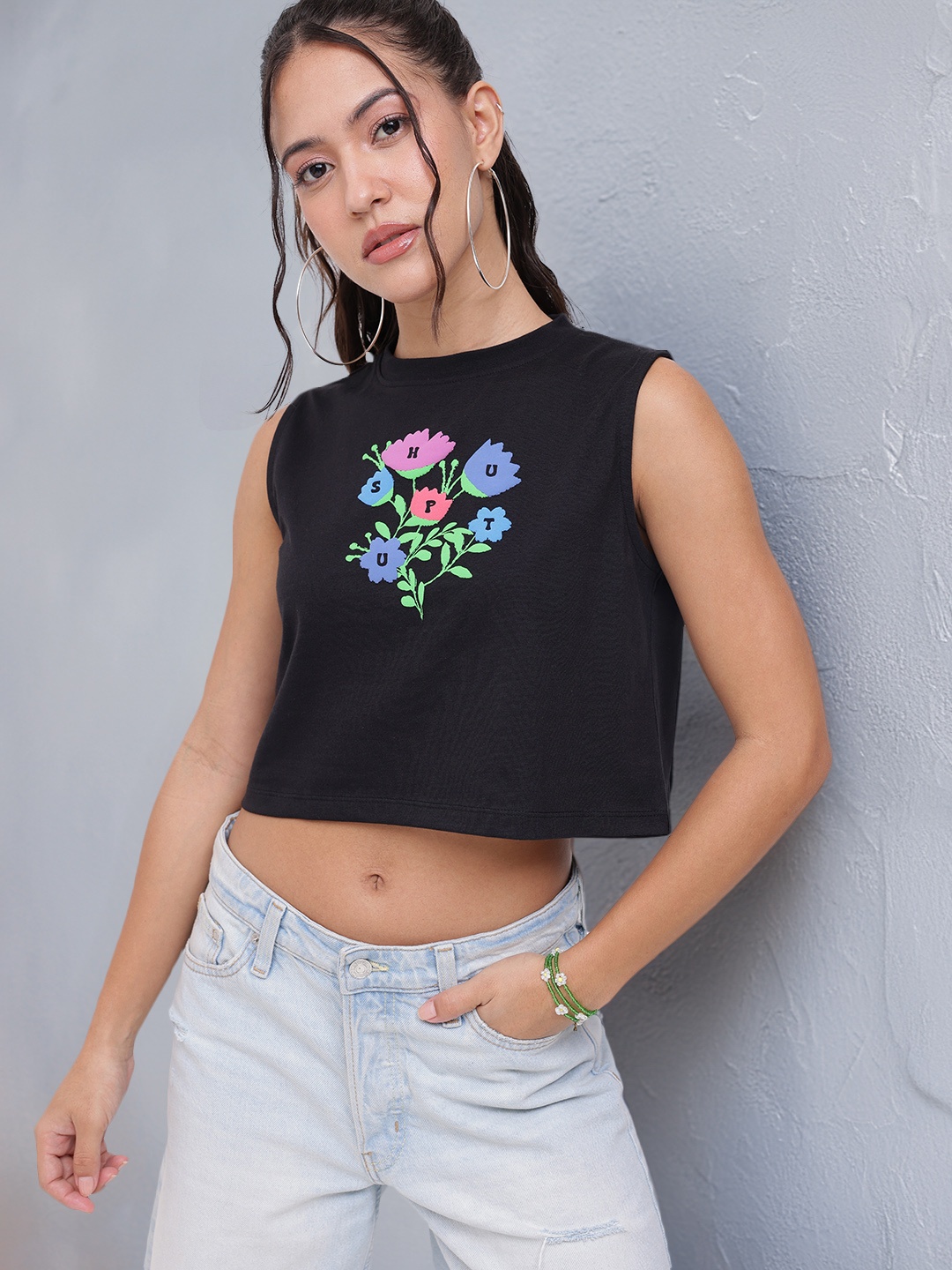 

DressBerry Carefree Attitude Sleeveless Crop T-shirt, Black