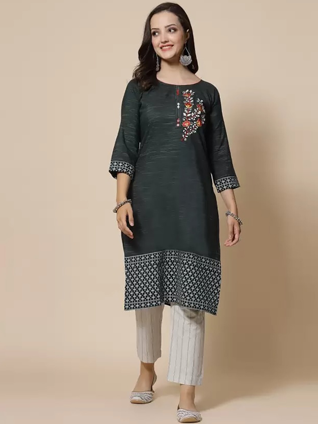 

S.K.C Round Neck Ethnic Motifs Embroidered Straight Kurta with Pyjamas & Dupatta, Black