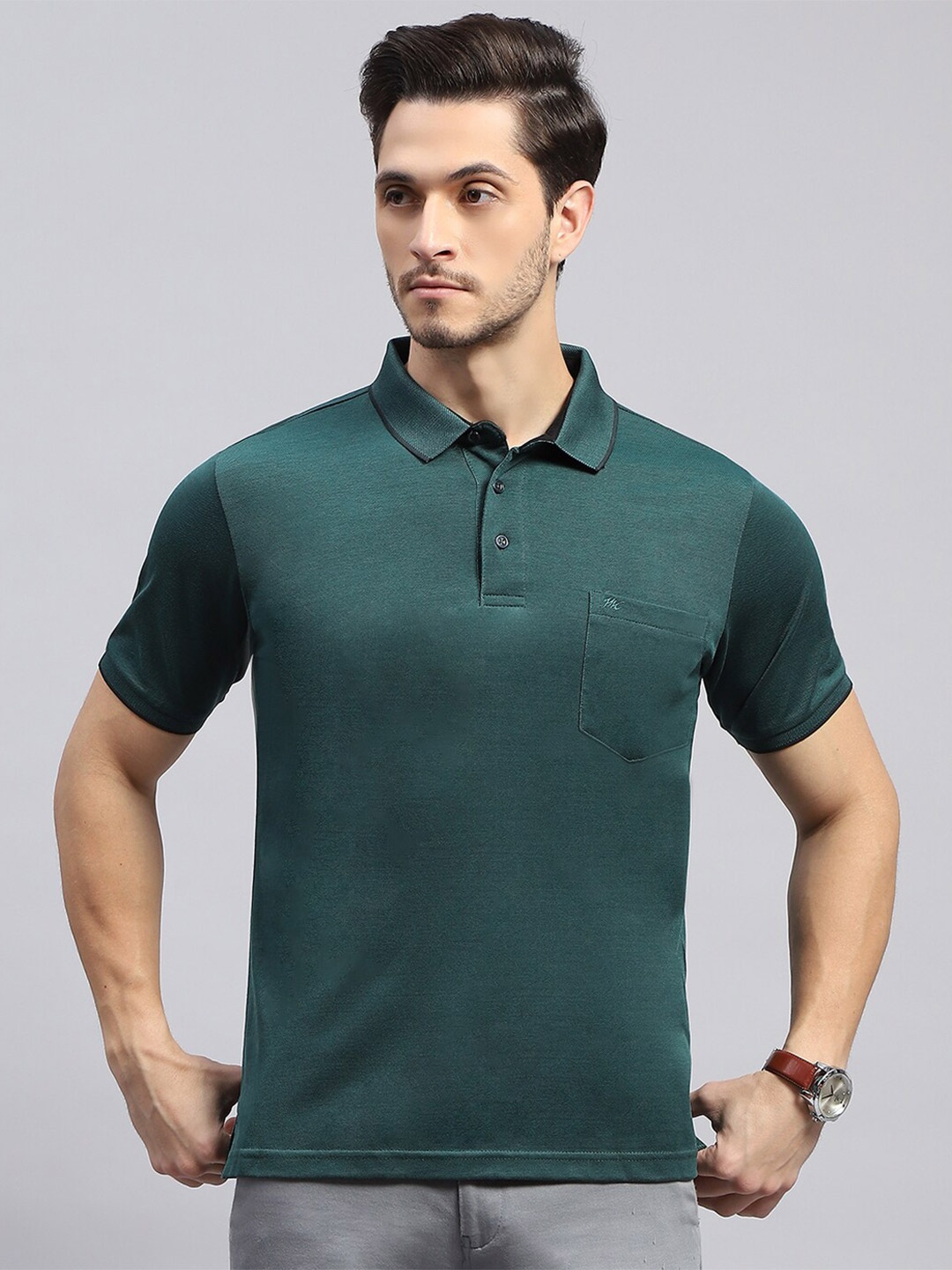 

Monte Carlo Men Polo Collar Solid T-shirt, Green