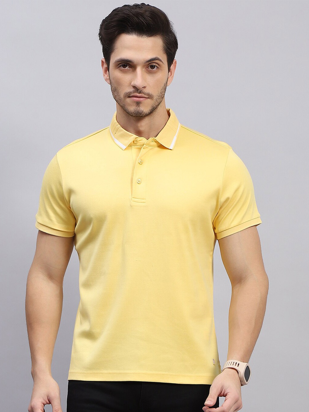 

Monte Carlo Men Polo Collar Solid T-shirt, Yellow