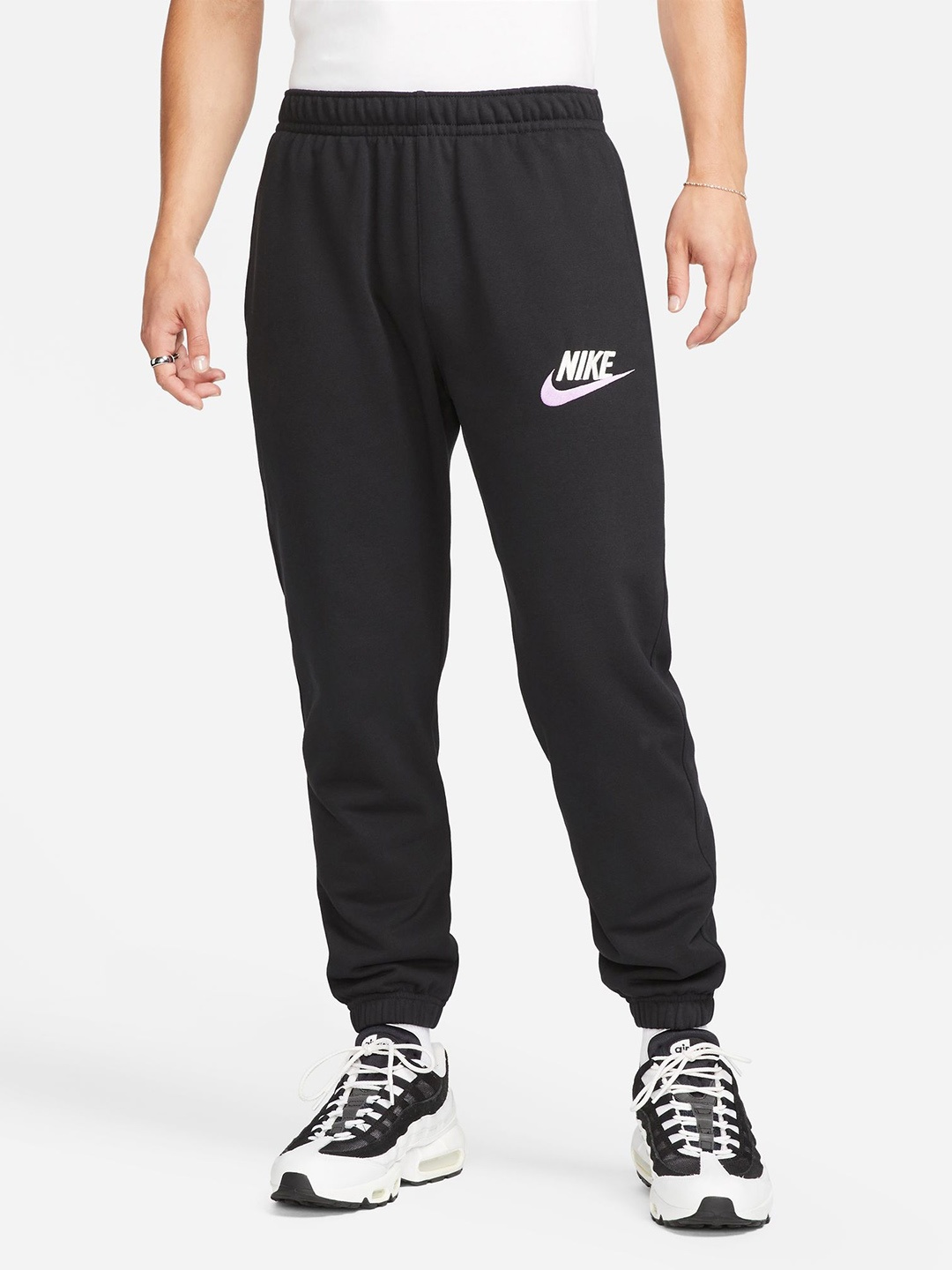

Nike Club Men's French Terry Sweatpants, Black