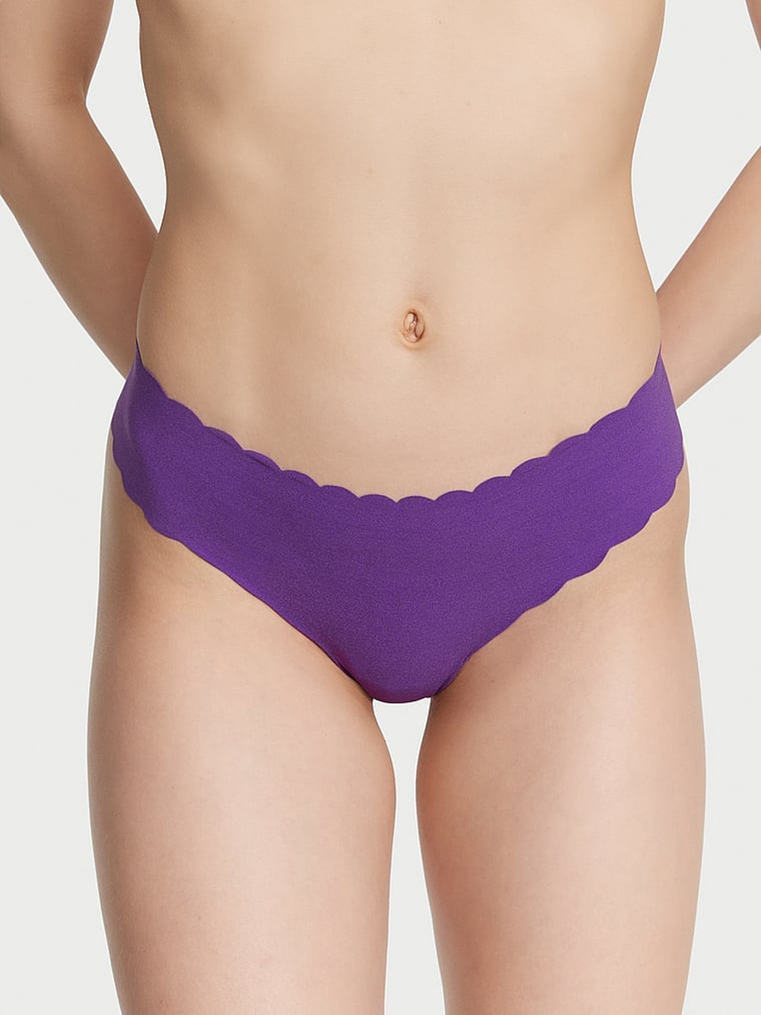 

Victoria's Secret Thong Briefs 1121424707P7, Purple
