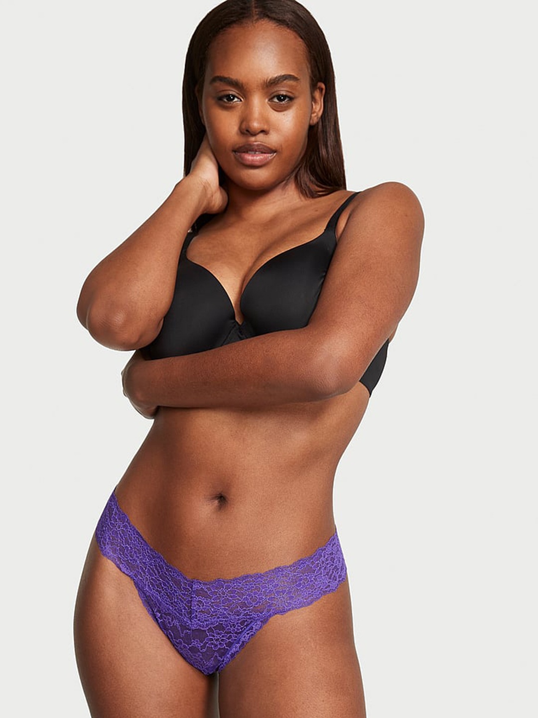 

Victoria's Secret Low-Rise Thong Briefs 1122001926P3, Purple