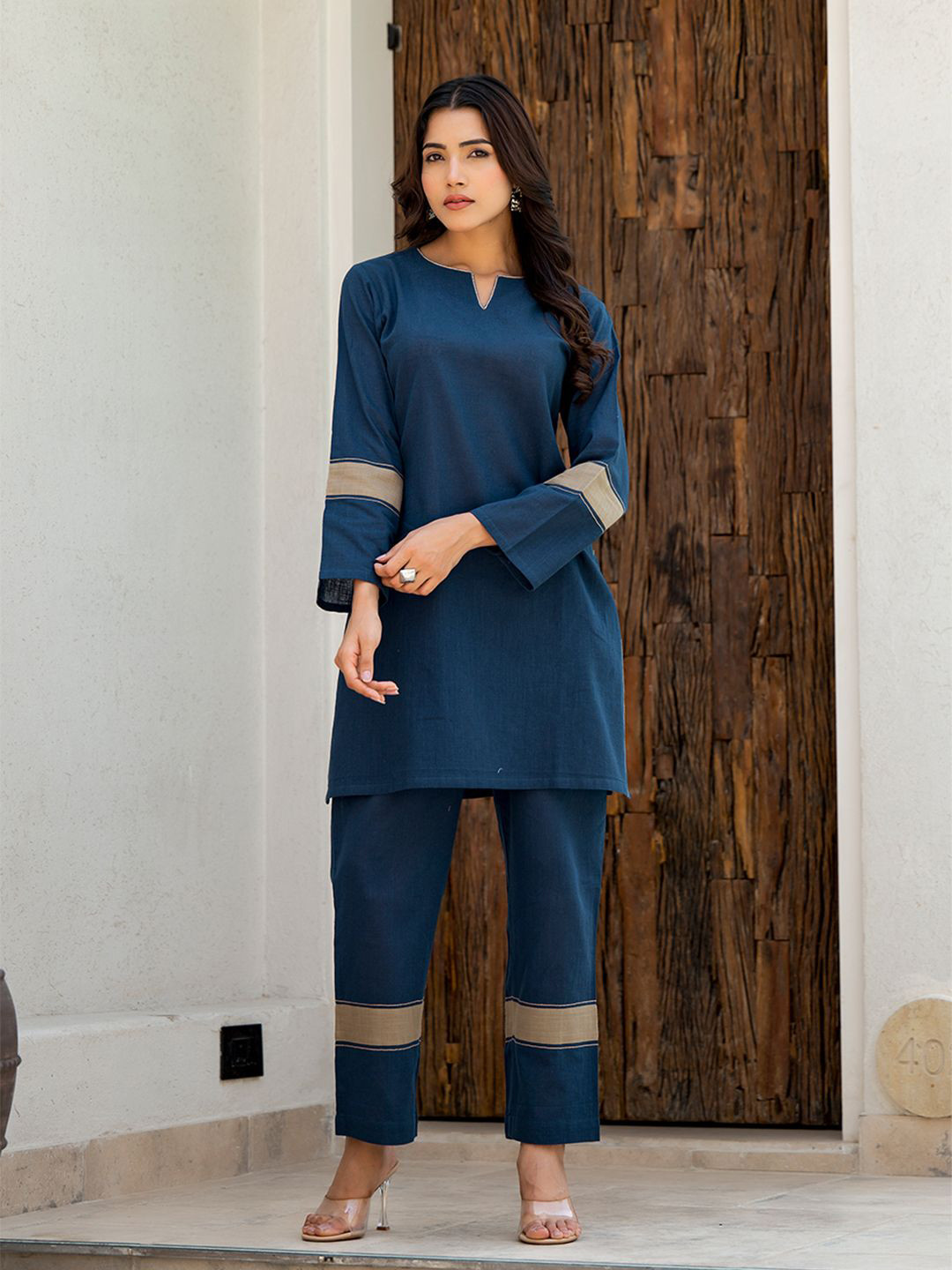 

ARAVALII Tunic with Trousers, Blue