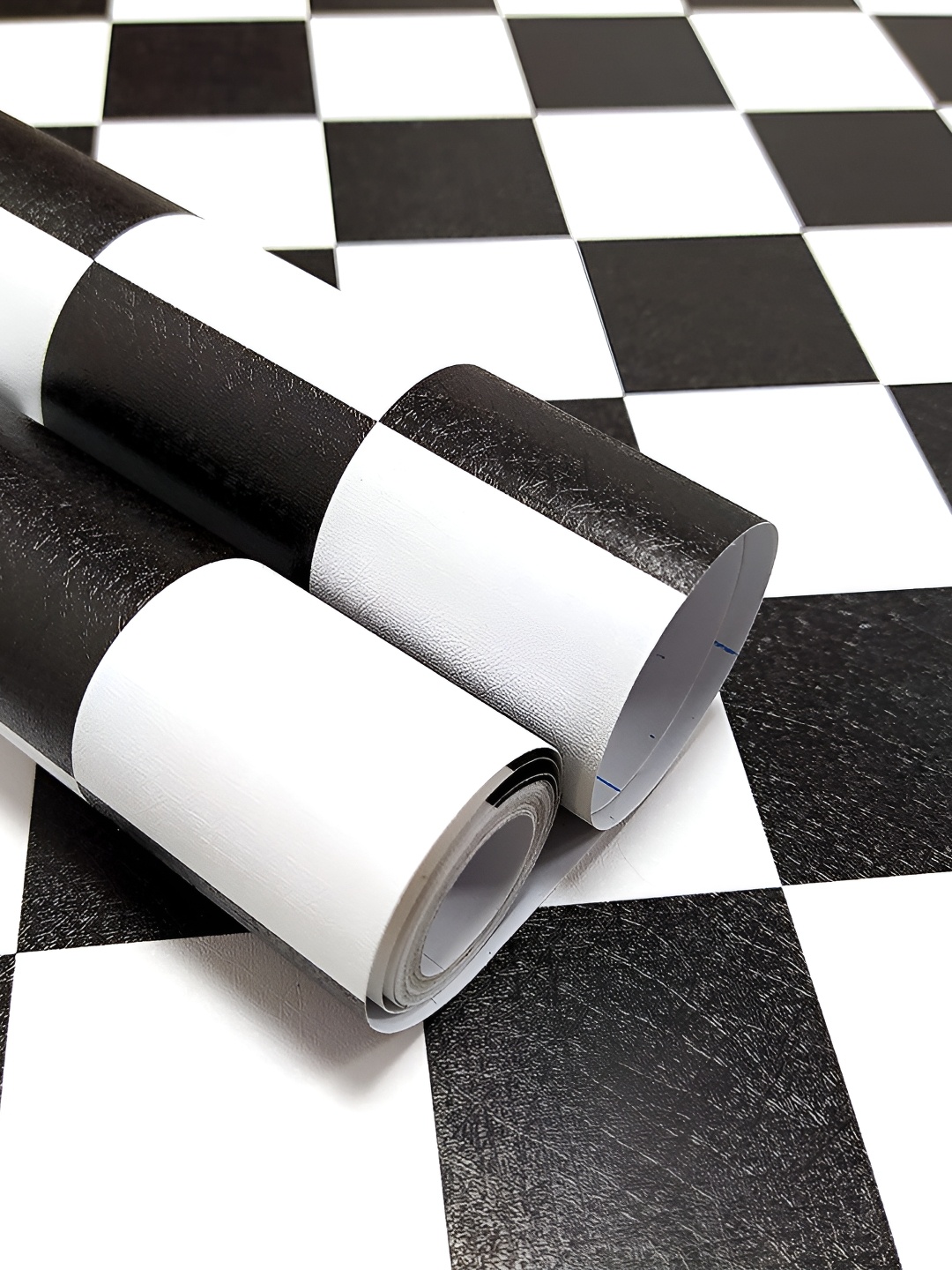 

HOMEMATES Black & White Checked Self Adhesive Peel & Stick Waterproof Wall Paper