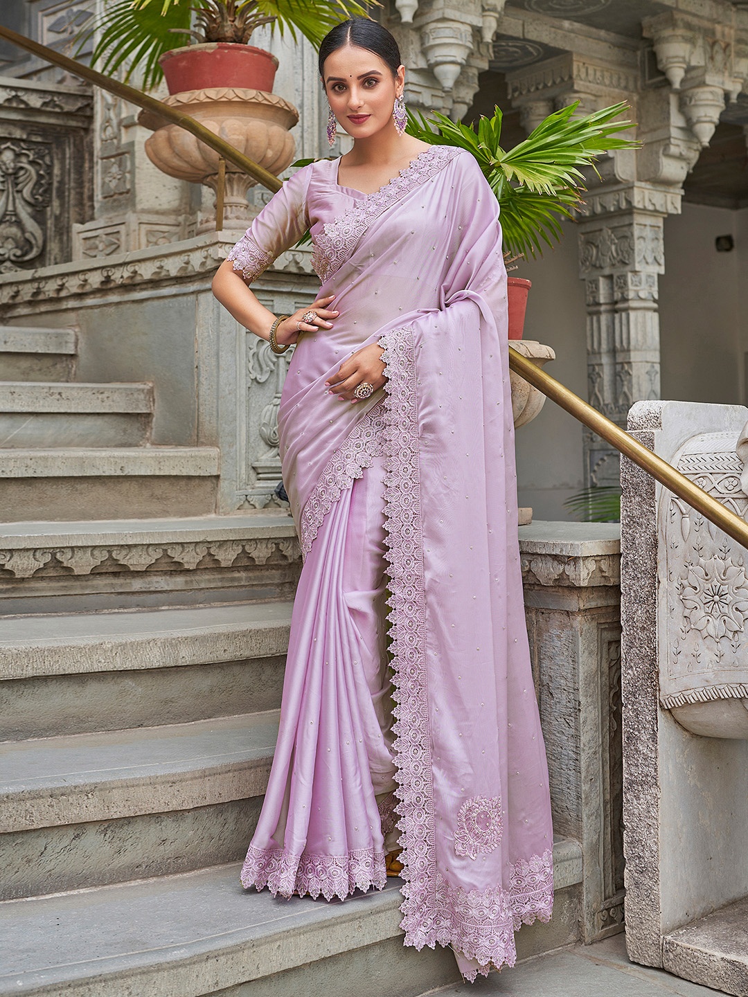 

Satrani Embellished Beads and Stones Pure Georgette Saree, Lavender