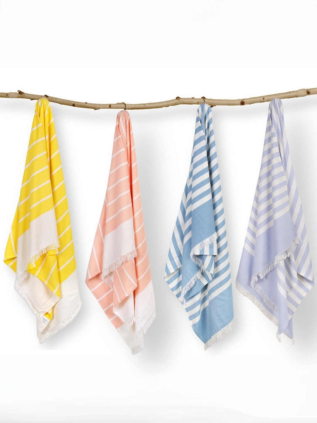 

MUSH Assorted 4 Pieces Striped Bamboo 300 GSM Bath Towels