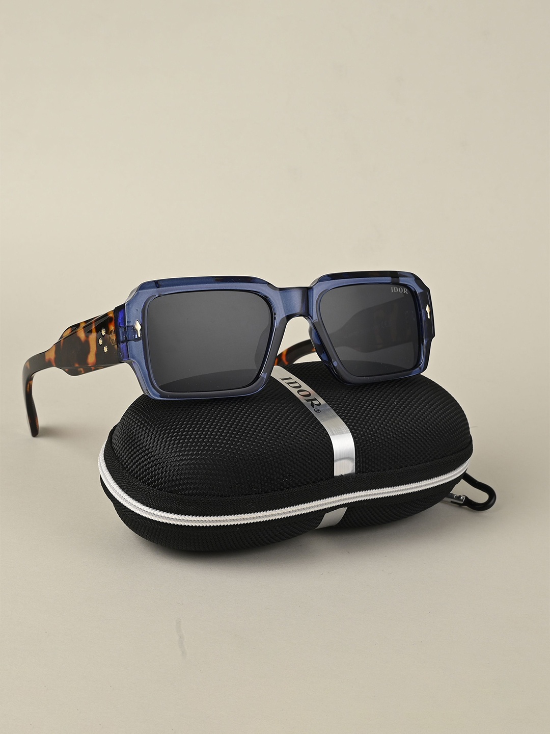 

IDOR Unisex Rectangle Sunglasses with Polarised Lens IDOR-98178-C7, Black
