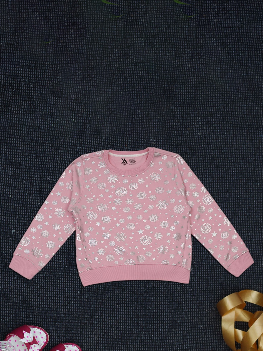

Yellow Apple Girls Conversational Printed Woollen Pullover Sweater, Pink