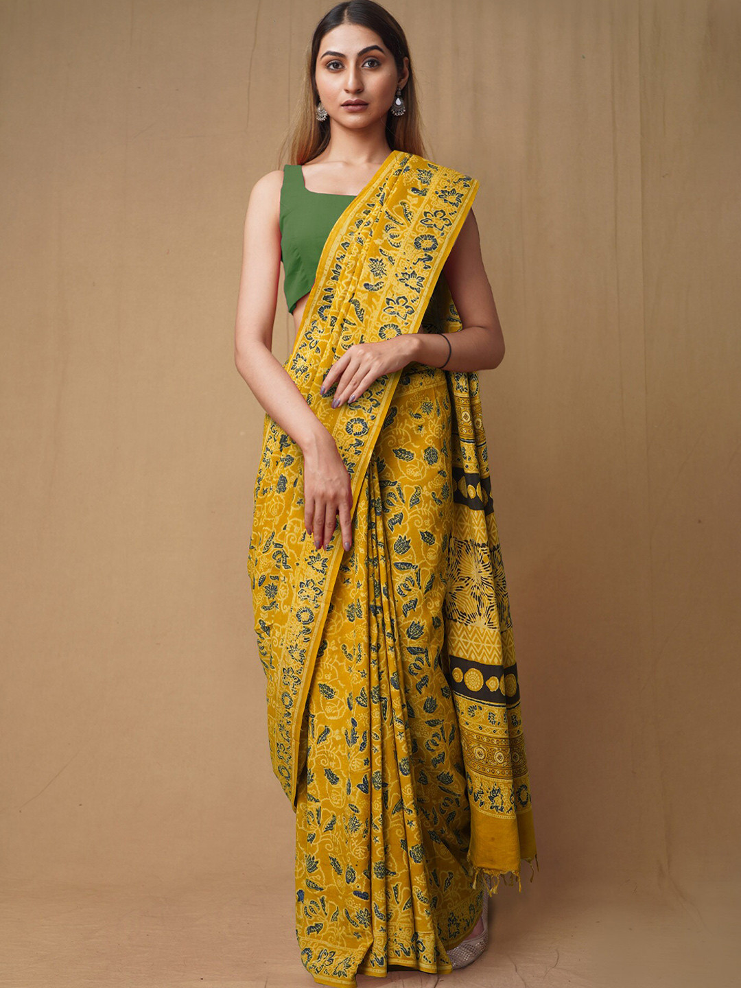 

Unnati Silks Ajrak Block Pure Silk Saree, Yellow