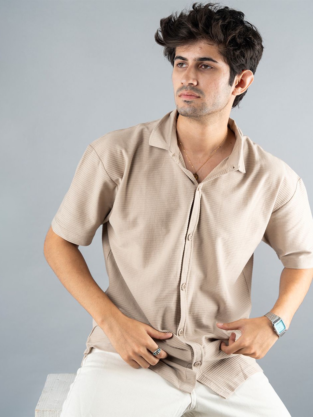 

PRONK Horizontal Stripes Spread Collar Short Sleeves Casual Shirt, Beige