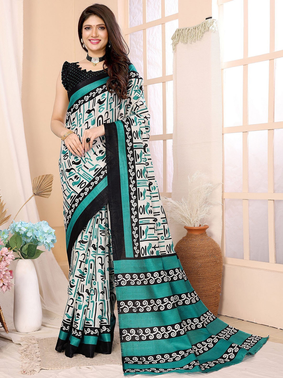 

KALINI Ethnic Motifs Printed Saree, Teal