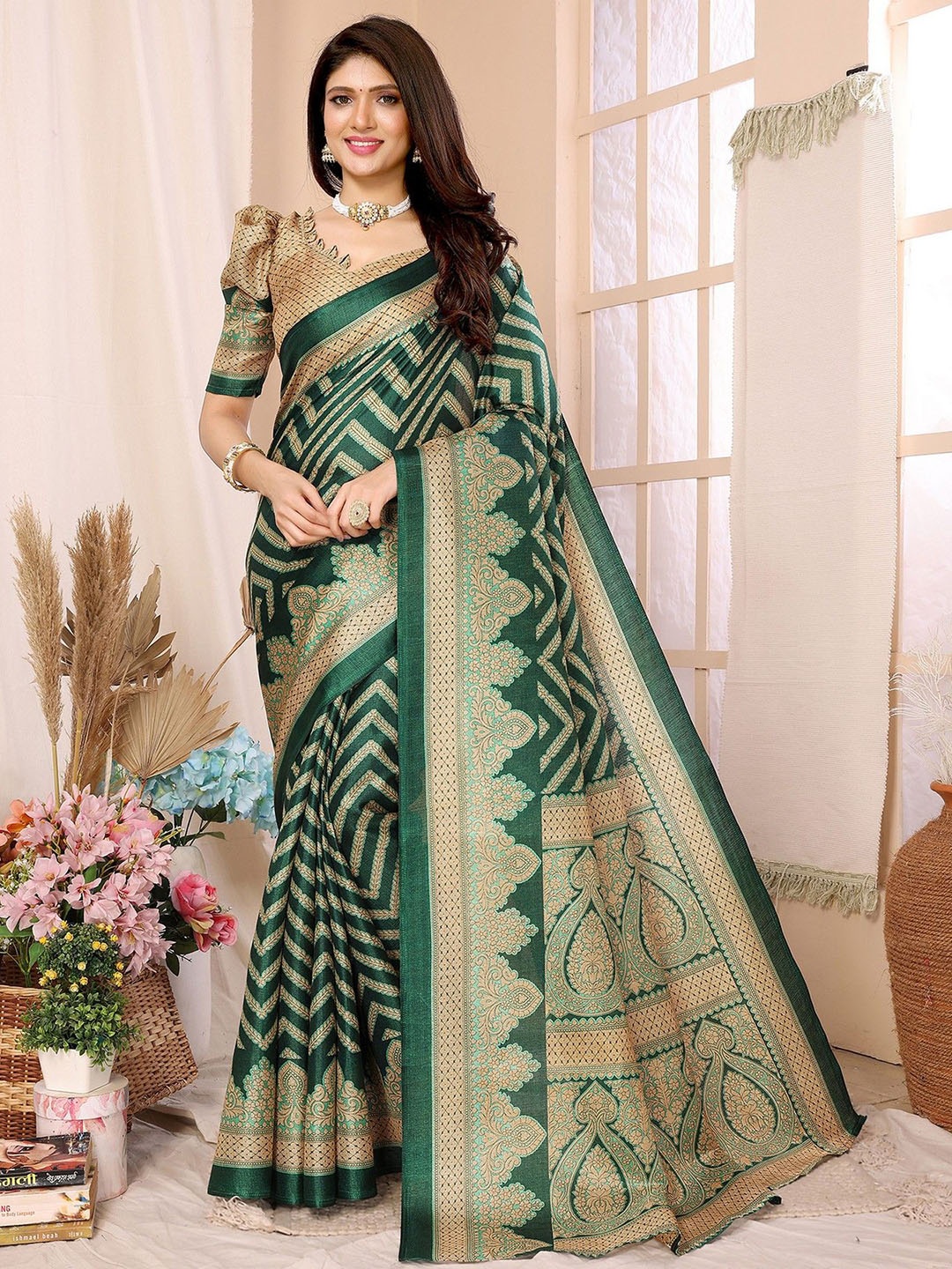 

KALINI Woven Design Zari Saree, Green