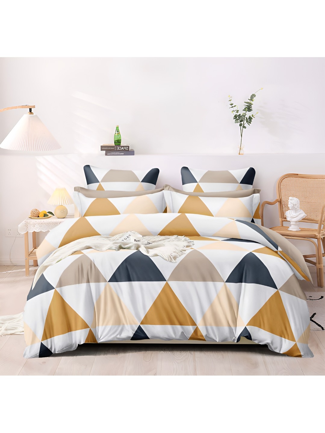 

Bajo's White & Yellow Geometric Cotton 350 TC King Bedsheet With 2 Pillow Covers