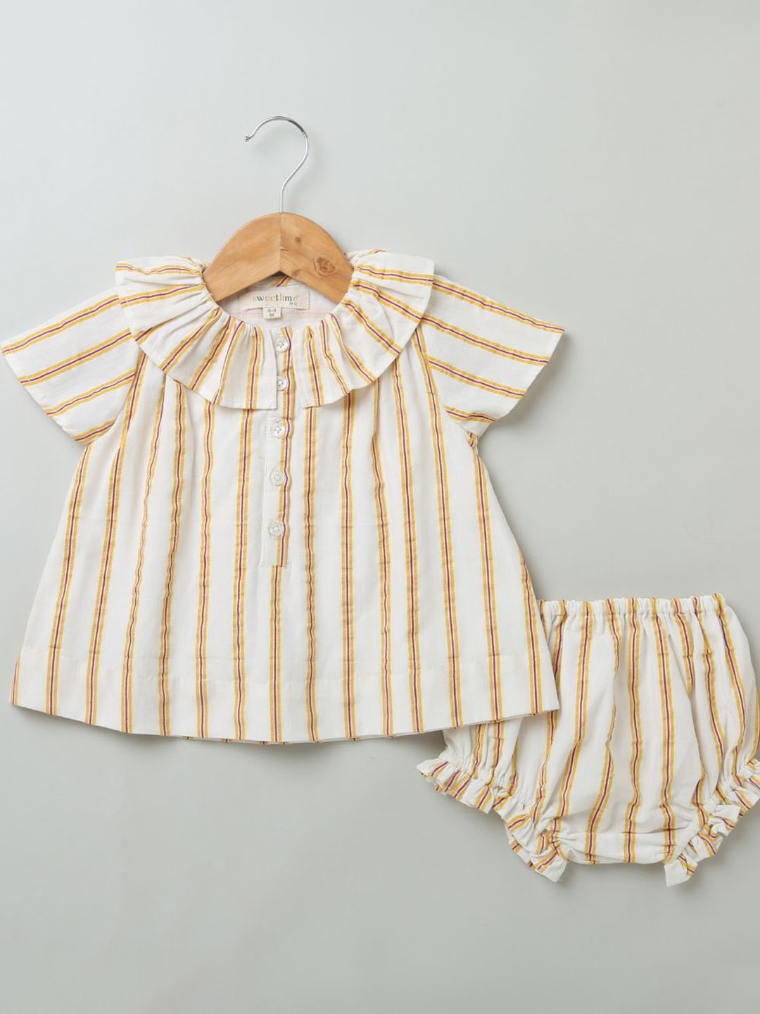 

Sweetlime By AS Girls Striped Tunic with Shorts, Yellow