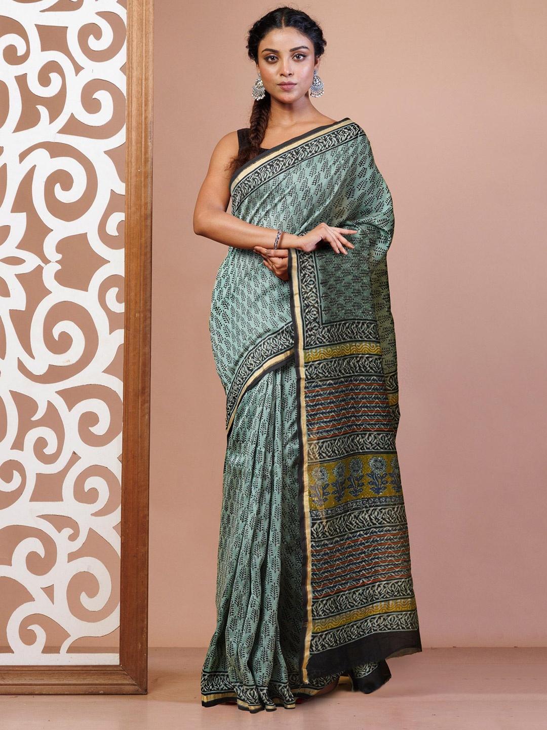 

Unnati Silks Kalamkari Zari Handloom Bagru Chanderi Saree, Blue