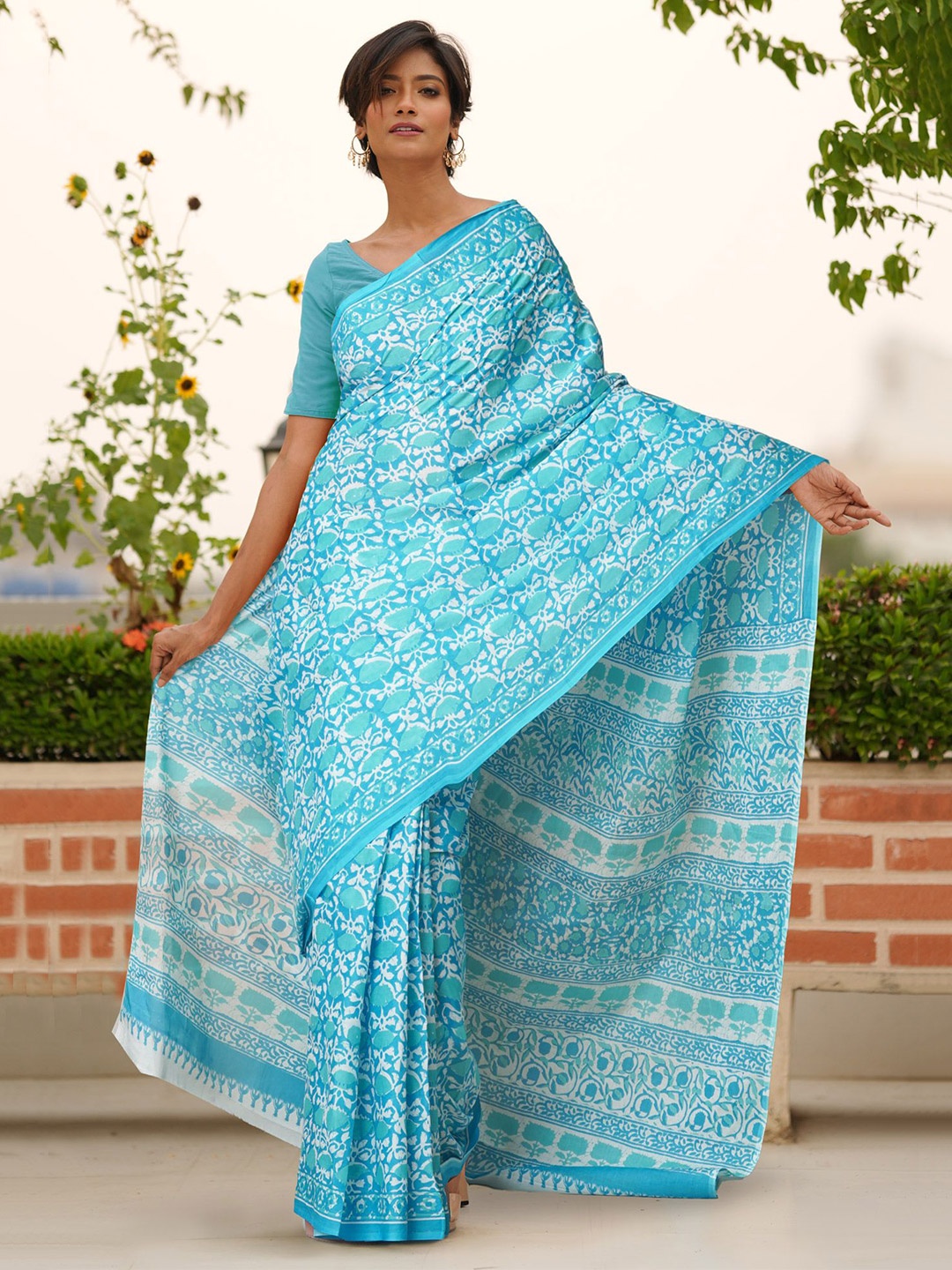 

Unnati Silks Ethnic Motifs Pure Cotton Handloom Block Print Saree, Blue