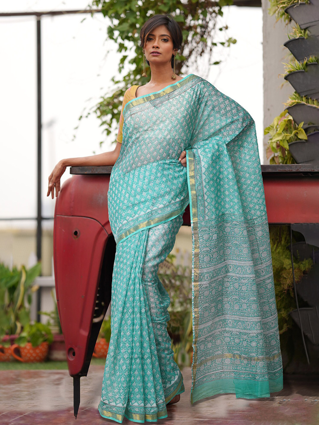 

Unnati Silks Ethnic Motifs Zari Pure Cotton Handloom Kota Saree, Green