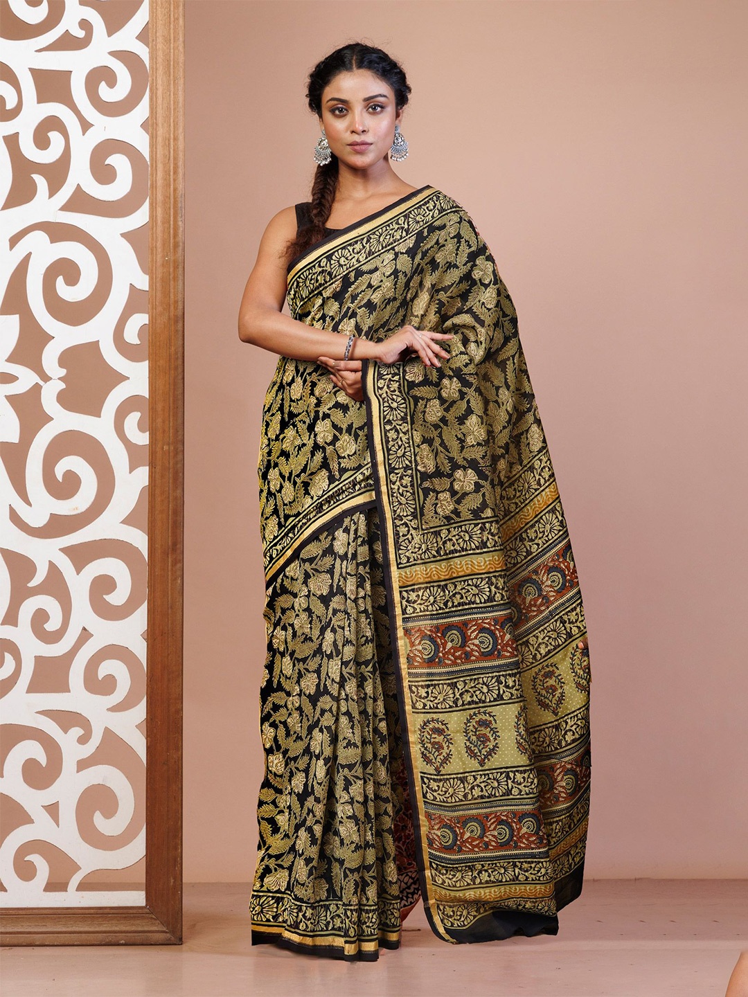 

Unnati Silks Kalamkari Handloom Bagru Saree, Black