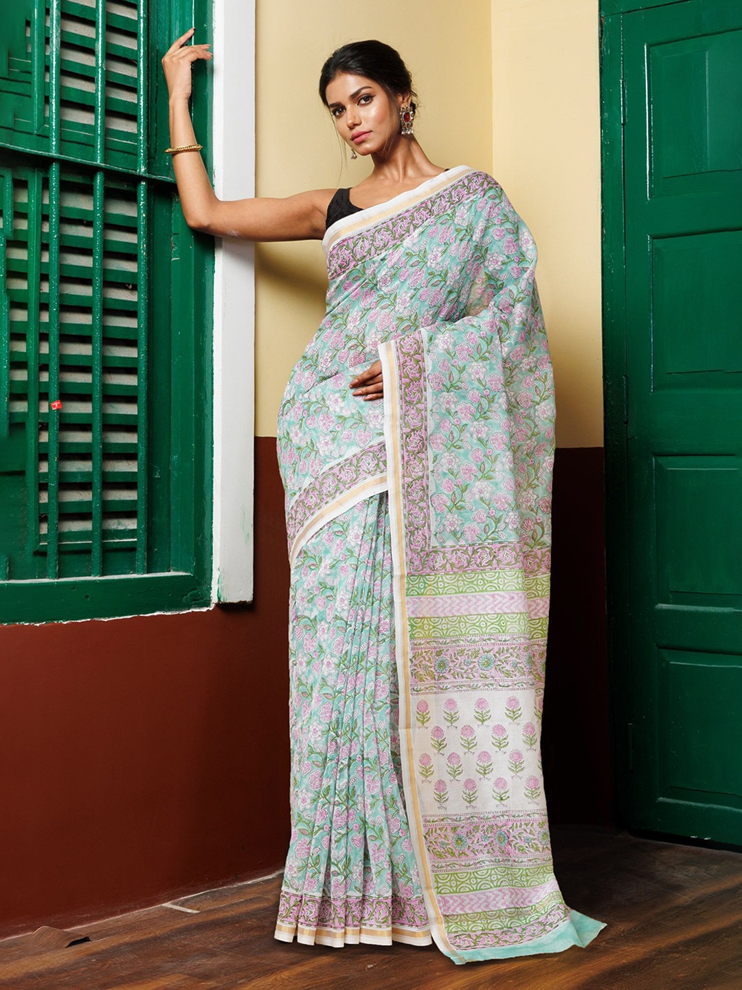 

Unnati Silks Floral Handloom Chanderi Saree, Green