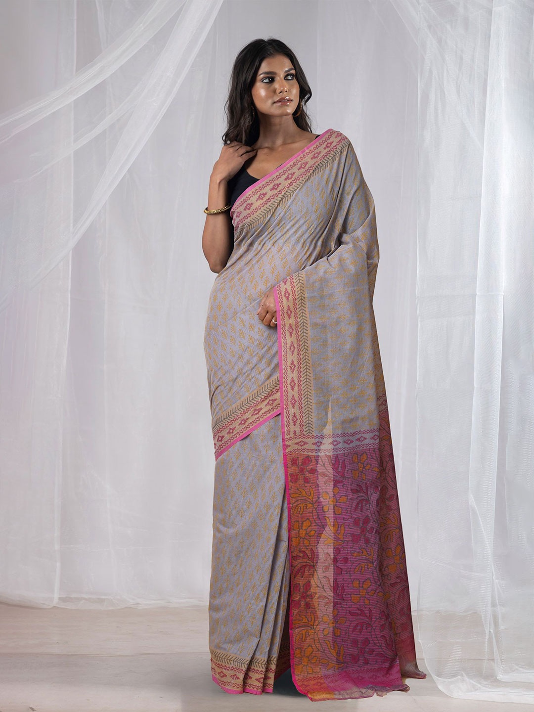 

Unnati Silks Ethnic Motifs Pure Cotton Handloom Mangalagiri Saree, Grey