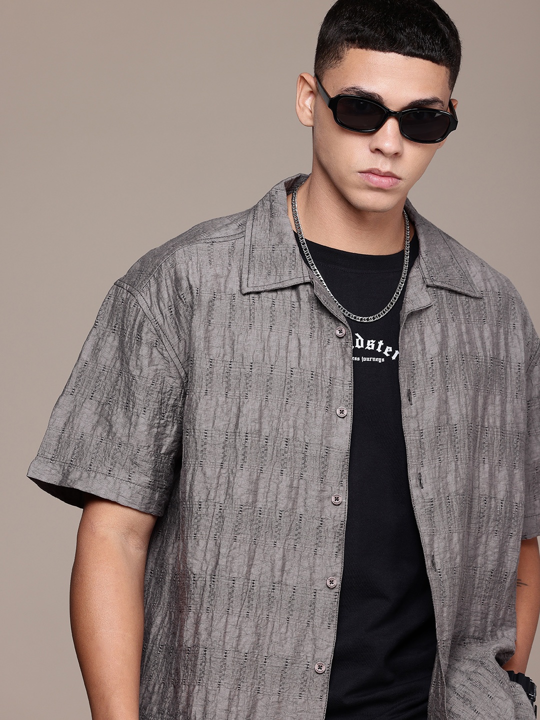 

The Roadster Lifestyle Co. Textured Oversized Casual Shirt, Grey