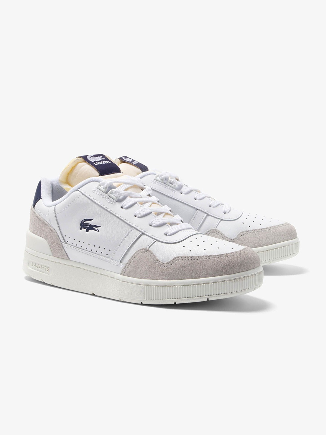 

Lacoste Men Colourblocked Leather Sneakers, White