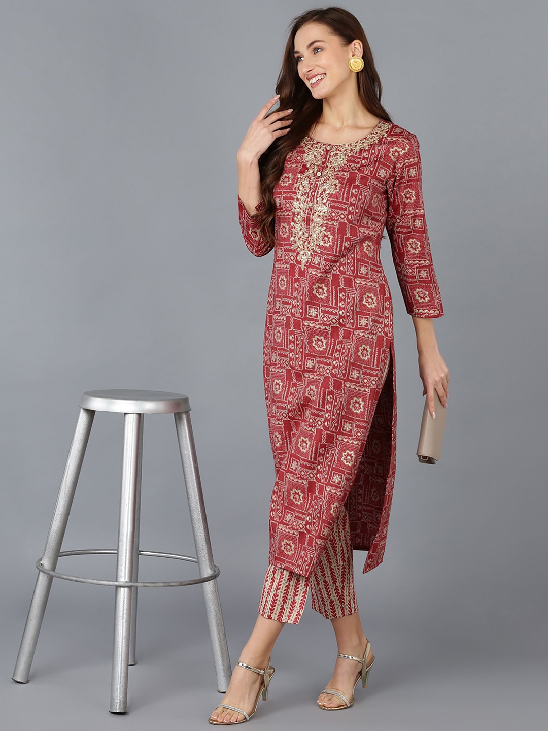 

KALINI Ethnic Motifs Yoke Design Thread Work Straight Kurta, Maroon
