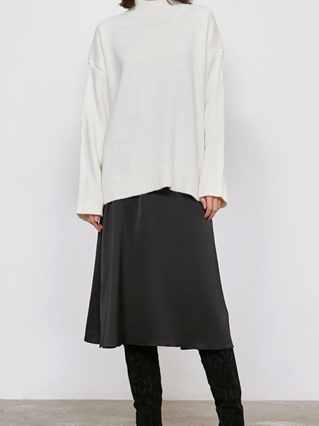 

StyleCast Black Casual A-Line Midi Skirt