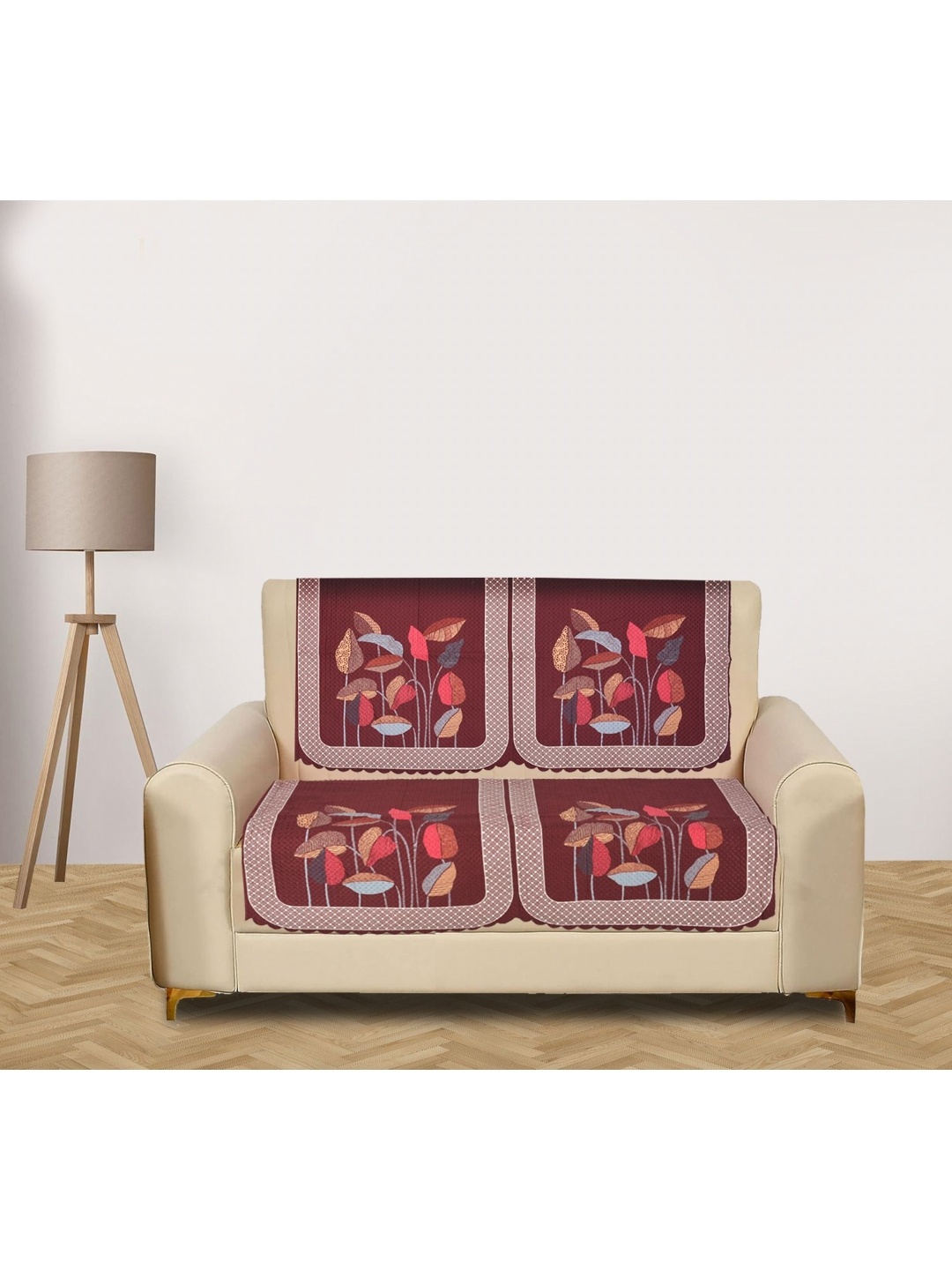 

RRC Red 4 Pieces Printed Velvet 2 Seater Sofa Cover