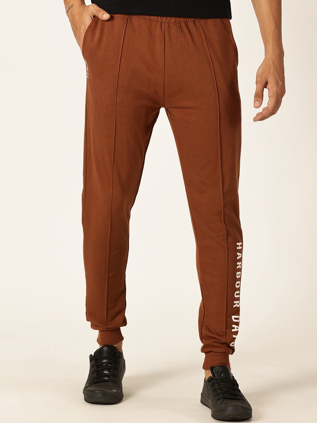 

Mast & Harbour Men Smart Slim Fit Cotton Joggers, Brown