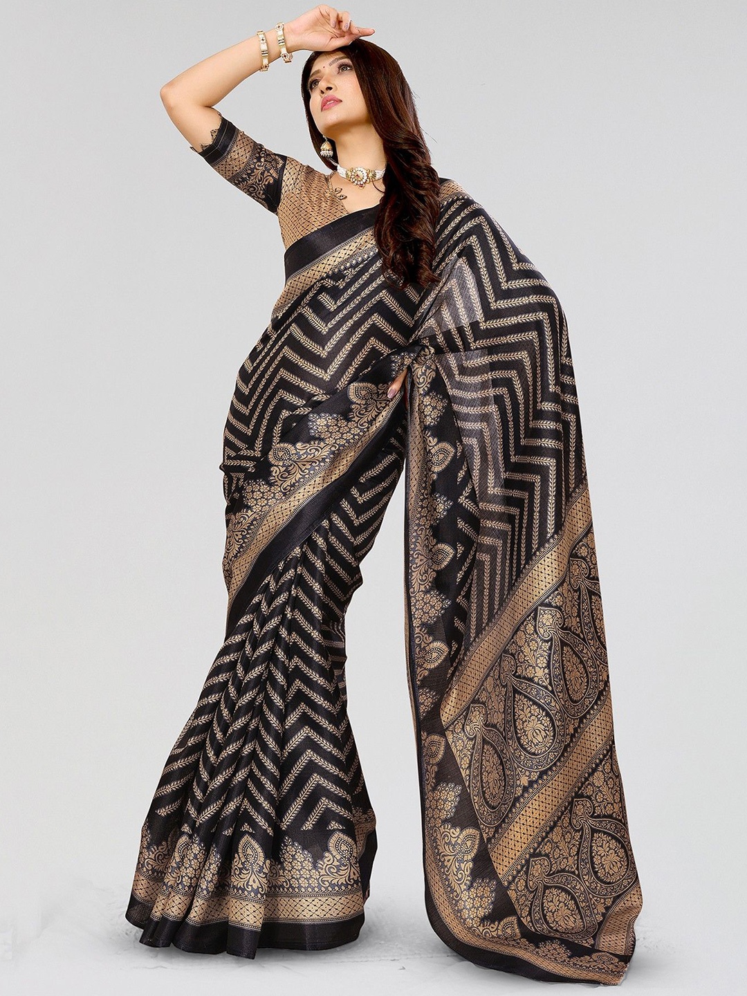 

KALINI Ethnic Motifs Printed Saree, Black