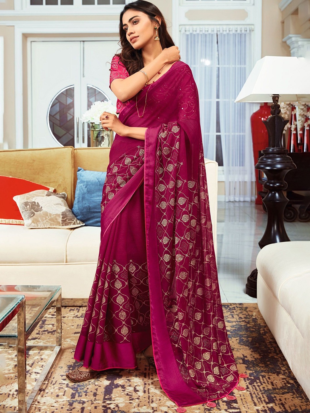 

Panzora Ethnic Motifs Printed Saree, Magenta