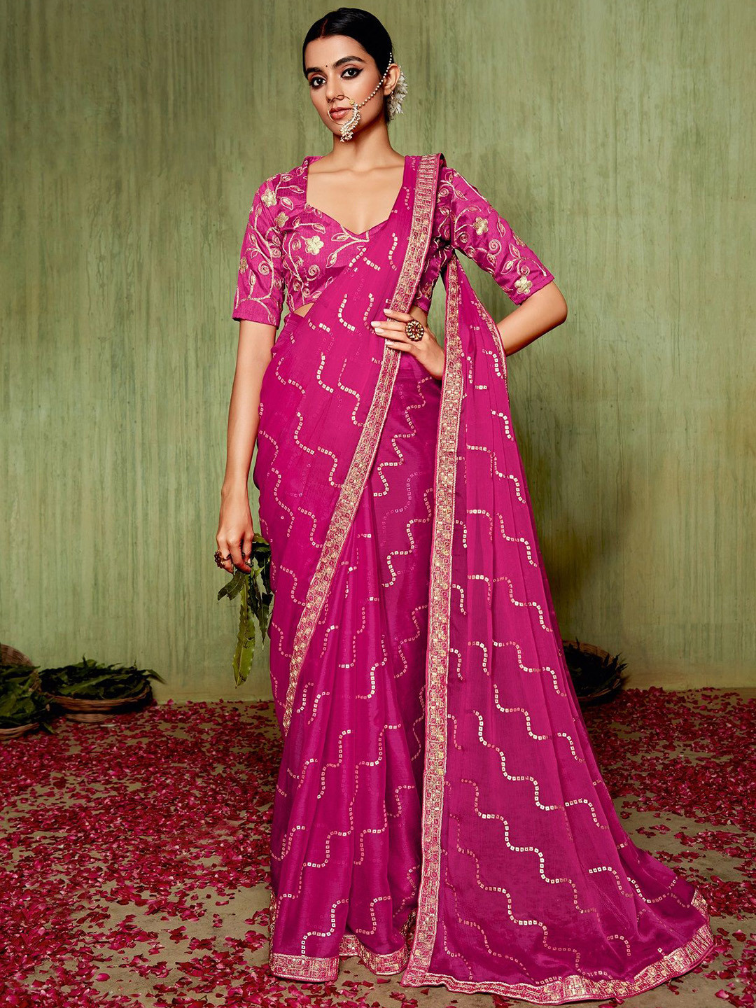 

Panzora Bandhani Printed Sequinned Saree, Pink