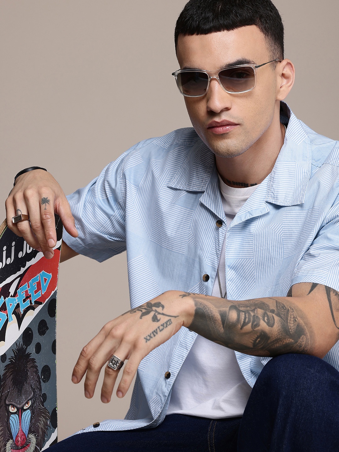 

Roadster Men Printed Cuban Collar Relaxed Fit Pure Cotton Casual Shirt, White
