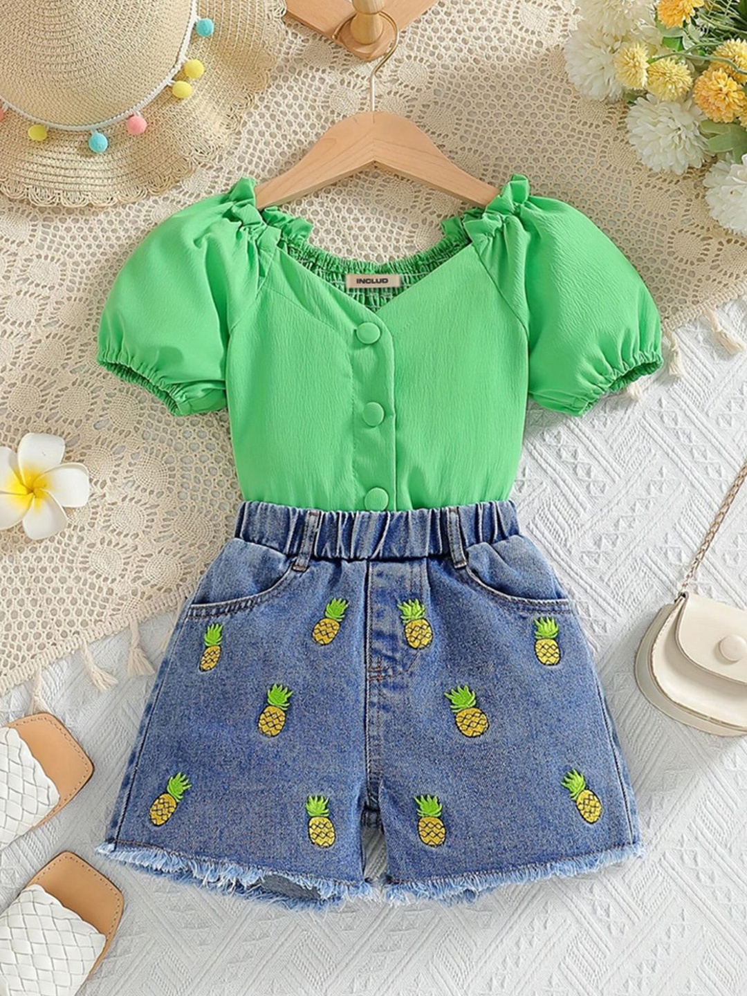 

INCLUD Girls Printed Top With Shorts, Sea green