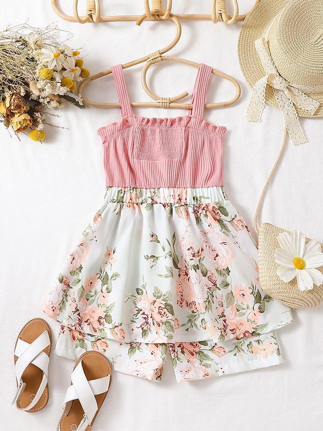INCLUD Girls Printed Shoulder Straps Top With Short, Pink