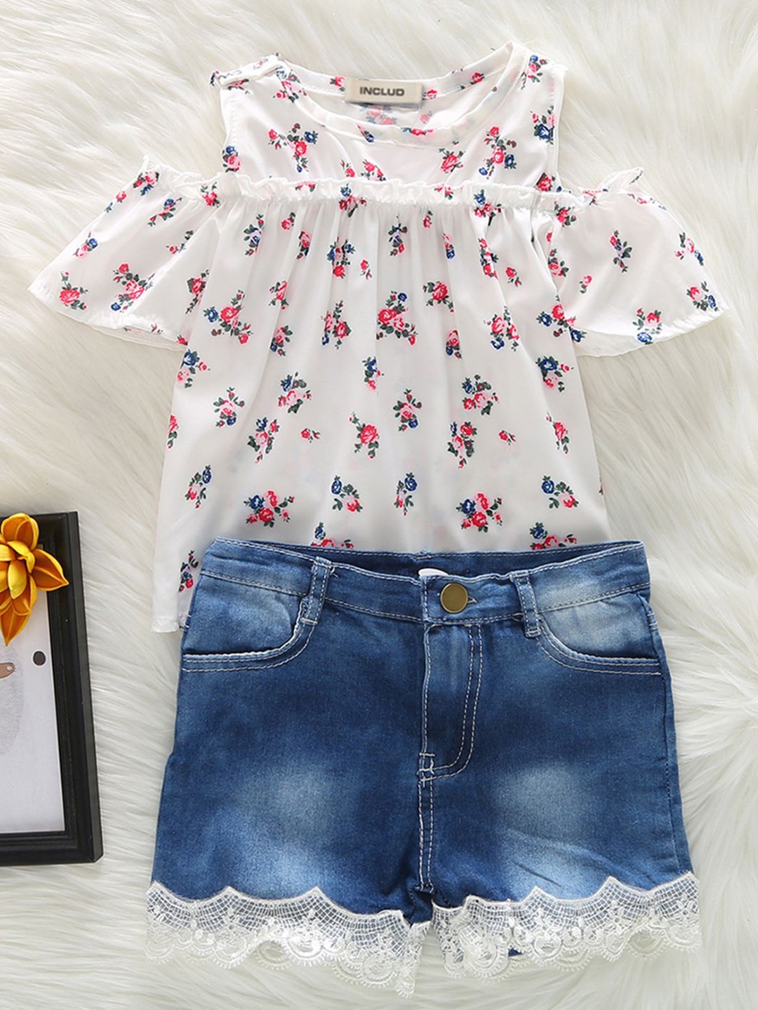 

INCLUD Girls Printed Top With Short, Blue