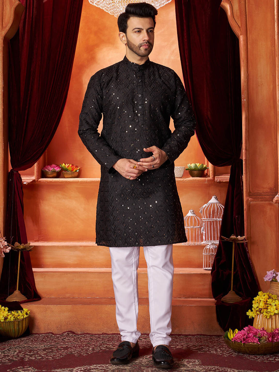 

Fashion FRICKS Men Ethnic Motifs Embroidered Regular Sequinned Kurta with Pyjamas, Black